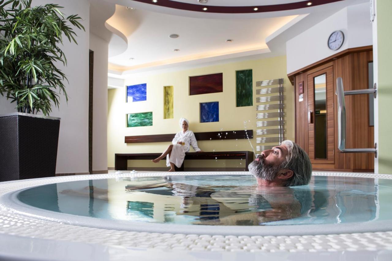 Johannesbad Hotel Phoenix Bad Füssing Dış mekan fotoğraf