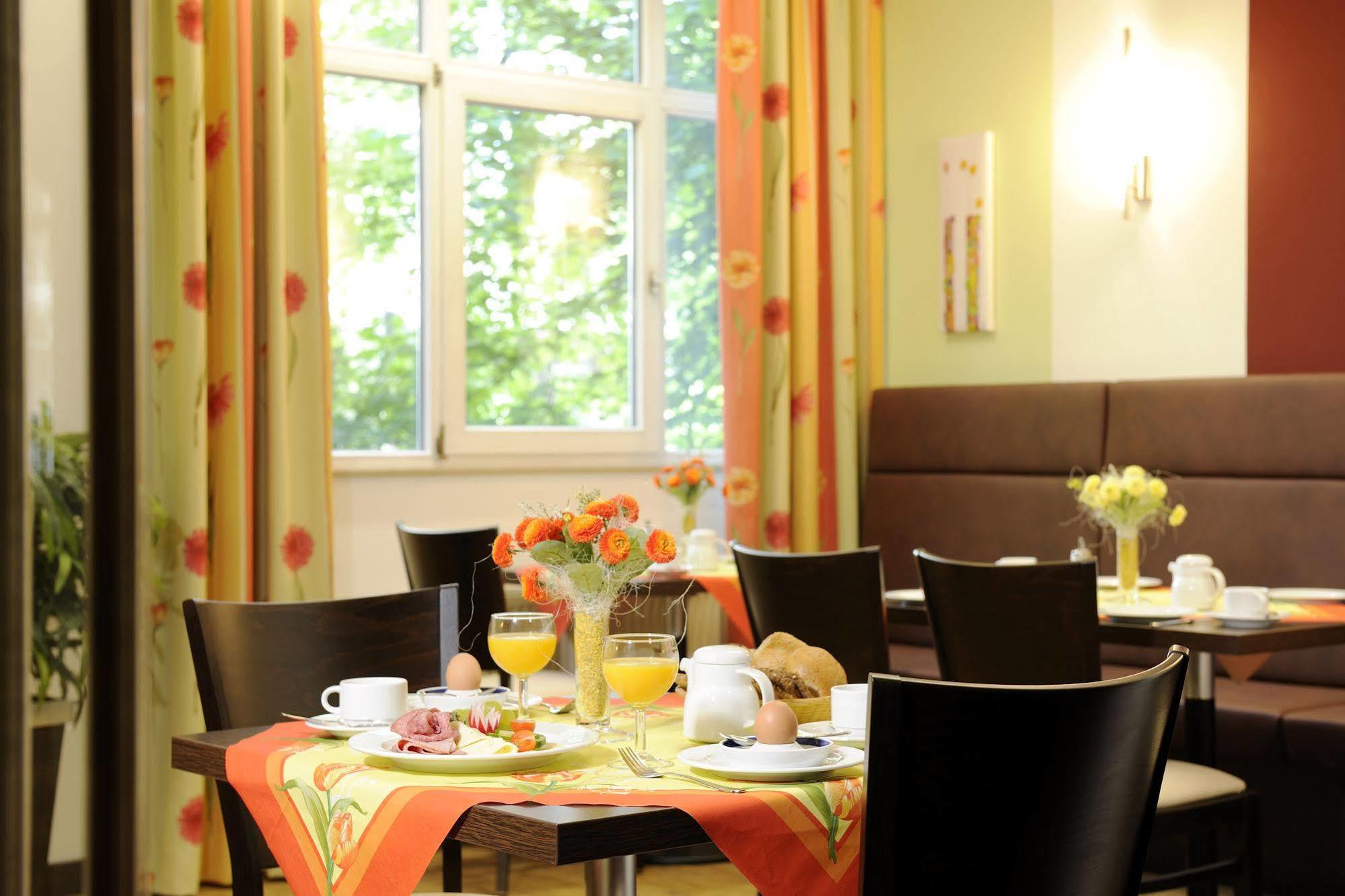 Johannesbad Hotel Phoenix Bad Füssing Dış mekan fotoğraf
